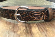 Load image into Gallery viewer, Floral Kids Belt