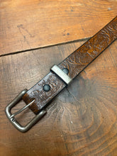Load image into Gallery viewer, Deer Antler Belt
